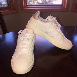 Brand new adidas sneakers!!